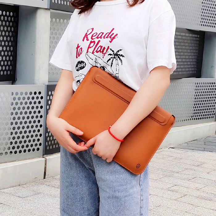 Suya Dayanıklı PU Deri Laptop ve Macbook Çantası – Darbe Emici, Ergonomik ve Şık Tasarım görsel 4