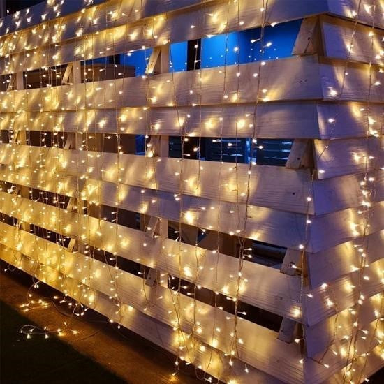 2x2 Metre 320 LED 8 Fonksiyonlu Dekoratif Günışığı Saçak İp Perde Aydınlatma