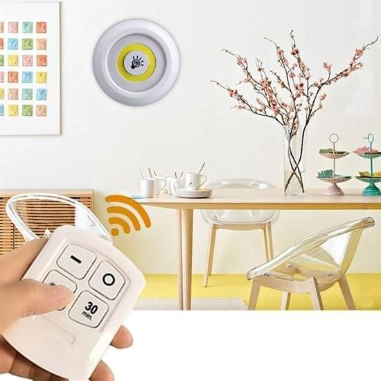 3’lü Uzaktan Kumandalı Kablosuz LED Spot Lamba – Pilli & Yapışkanlı, Kolay Montaj