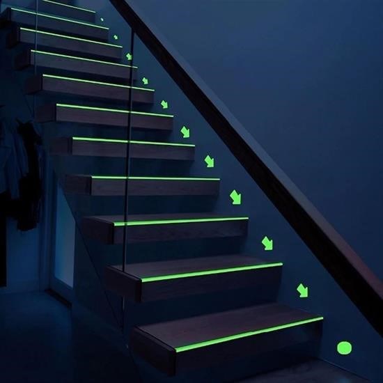 Karanlıkta Işık Veren 4 Metre Fosforlu Yeşil Şerit Bant