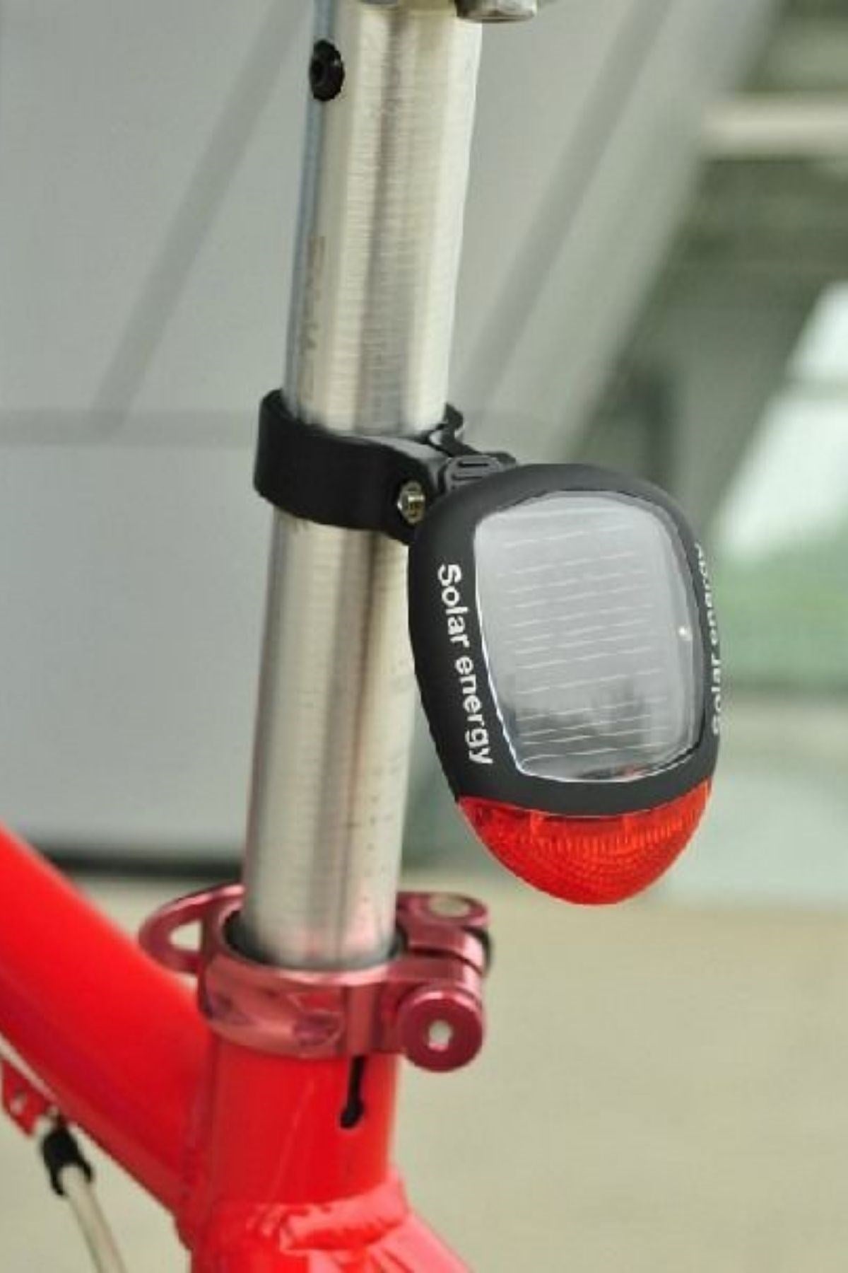 Güneş Enerjili Şarj Edilebilir LED Bisiklet Kuyruk Lambası – Su Geçirmez Solar Arka Işık