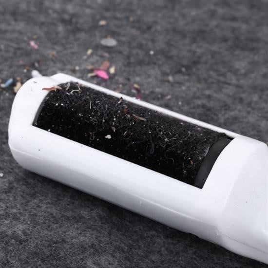 Taşınabilir Elektrostatik Hazneli Rulo Şeklinde Evcil Hayvan Tüyü ve Saç Toplayıcı